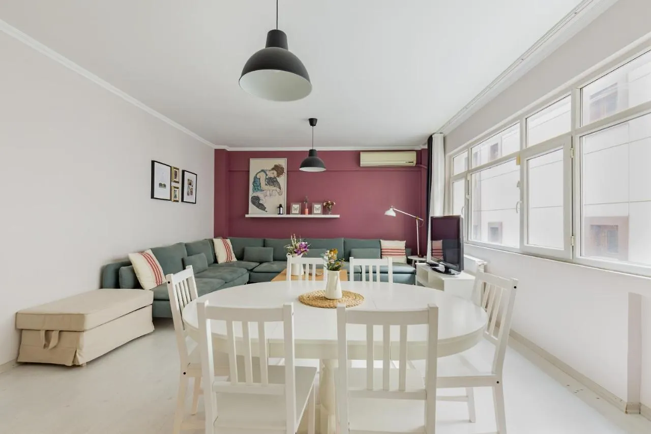 Centrally Located Stylish Flat In Nisantasi Apartment Istanbul Turkey